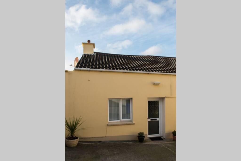 The Chalet Town Centre Dungloe Exterior foto